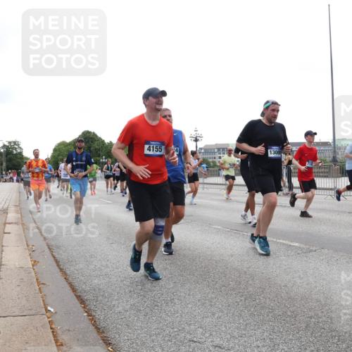 29.06.2025 - hella hamburg halbmarathon Lena Gebhardt http://msf.ph/oto/8349324 29.06.2025 10:38:37 Lombardsbrücke 11697, 4155, 4, 13000, 714, 56, 1196, 1232, 1390, 1451, 1457, 1596, 1721, 1742, 1791, 1966, 2113, 2151, 2498, 2576, 2660, 2693, 3010, 3094, 3095, 3216, 3242, 3286, 3323, 3338, 3635, 3636, 3716, 3726, 3777, 3841, 3927, 4028, 4139, 4155, 4159, 4257, 4259, 4260, 4316, 4320, 4883, 4964, 5085, 5089, 5155, 5300, 5617, 5684, 5735, 5913, 6200, 6695, 6696, 6751, 6875, 6930, 7117, 7148, 7165, 7263, 7371, 7552, 7561, 7692, 7849, 7868, 7914, 8367, 9708, 10554 meine-sportfotos.de