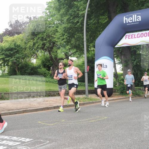 29.06.2025 - hella hamburg halbmarathon KatJ http://msf.ph/oto/8349397 29.06.2025 10:20:52 Zwischen KM18-KM19 6619 meine-sportfotos.de