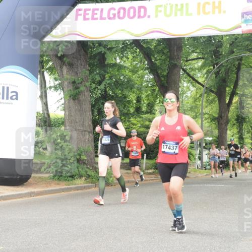 29.06.2025 - hella hamburg halbmarathon KatJ http://msf.ph/oto/8349562 29.06.2025 10:50:28 Zwischen KM18-KM19 1316, 3919 meine-sportfotos.de
