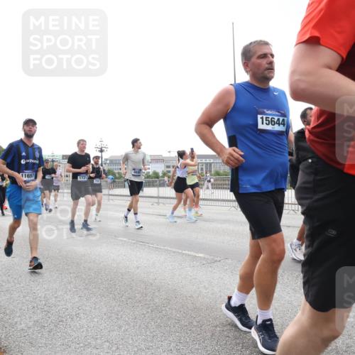 29.06.2025 - hella hamburg halbmarathon Lena Gebhardt http://msf.ph/oto/8349744 29.06.2025 10:38:38 Lombardsbrücke 172, 11697, 1721, 7561, 15644, 4165, 800, 56, 1196, 1232, 1390, 1451, 1457, 1596, 1721, 1742, 1791, 1966, 2113, 2151, 2498, 2576, 2660, 2693, 3010, 3094, 3095, 3216, 3242, 3286, 3307, 3323, 3338, 3635, 3636, 3716, 3726, 3777, 3841, 3927, 4028, 4139, 4155, 4159, 4257, 4259, 4260, 4316, 4320, 4883, 4964, 5085, 5089, 5155, 5300, 5617, 5684, 5735, 5913, 6200, 6695, 6696, 6751, 6875, 6930, 7117, 7148, 7165, 7263, 7371, 7561, 7692, 7849, 7868, 7914, 8367, 9708, 10554 meine-sportfotos.de