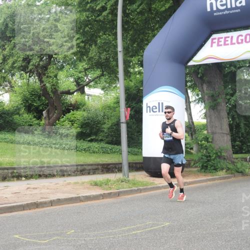 29.06.2025 - hella hamburg halbmarathon KatJ http://msf.ph/oto/8349807 29.06.2025 10:20:56 Zwischen KM18-KM19 6619, 7272 meine-sportfotos.de