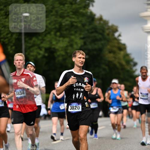 29.06.2025 - hella hamburg halbmarathon Dr. Thomas Lammeyer http://msf.ph/oto/8349828 29.06.2025 10:18:29 Kennedybrücke 1071, 1131, 1480, 1728, 2990, 3020, 3025, 3154, 3454, 3691, 3728, 3756, 3834, 3939, 5191, 5546, 5670, 6028, 6083, 6181, 6366, 6717, 6724, 7209, 7442, 7840, 7991, 8055, 8147, 8409, 8563, 8755, 9173, 9663, 10224, 10610, 10977 meine-sportfotos.de