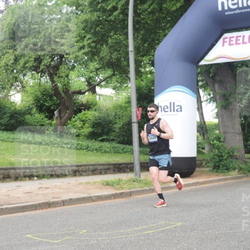 29.06.2025 - hella hamburg halbmarathon KatJ http://msf.ph/oto/8349850 29.06.2025 10:20:56 Zwischen KM18-KM19 6619, 7272 meine-sportfotos.de