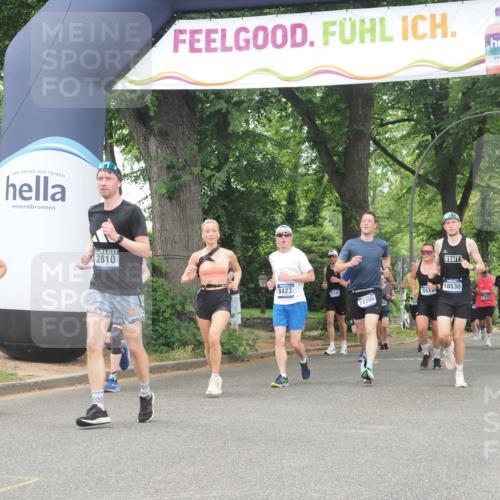 29.06.2025 - hella hamburg halbmarathon KatJ http://msf.ph/oto/8349969 29.06.2025 10:50:37 Zwischen KM18-KM19 2810, 3199, 3663, 8423 meine-sportfotos.de
