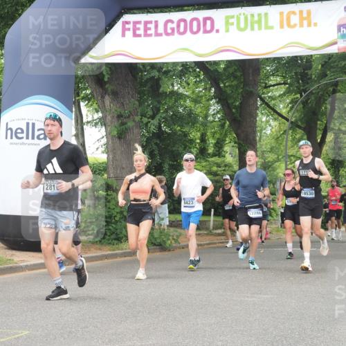 29.06.2025 - hella hamburg halbmarathon KatJ http://msf.ph/oto/8349987 29.06.2025 10:50:37 Zwischen KM18-KM19 2810, 3199, 3663, 8423 meine-sportfotos.de