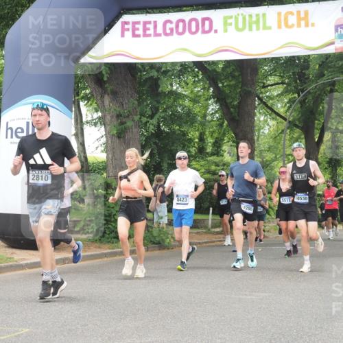 29.06.2025 - hella hamburg halbmarathon KatJ http://msf.ph/oto/8350011 29.06.2025 10:50:37 Zwischen KM18-KM19 2810, 3199, 3663, 8423 meine-sportfotos.de
