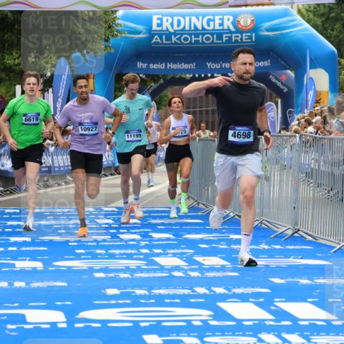 29.06.2025 - hella hamburg halbmarathon Strokosch-Dieckow http://msf.ph/oto/8350199 29.06.2025 10:31:54 Ziel 1407, 3935, 4129, 4698, 6619, 10927, 11199, 11929 meine-sportfotos.de