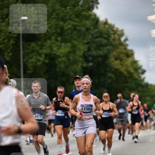 29.06.2025 - hella hamburg halbmarathon Dr. Thomas Lammeyer http://msf.ph/oto/8350291 29.06.2025 10:40:44 Kennedybrücke 1008, 1010, 1102, 1224, 3401, 3699, 4245, 4937, 5171, 5246, 5540, 5747, 5809, 5919, 6184, 6359, 6417, 7632, 8530, 8581, 9229, 9295, 9432, 9694, 9701, 9806, 10487, 10531, 10577, 10984 meine-sportfotos.de
