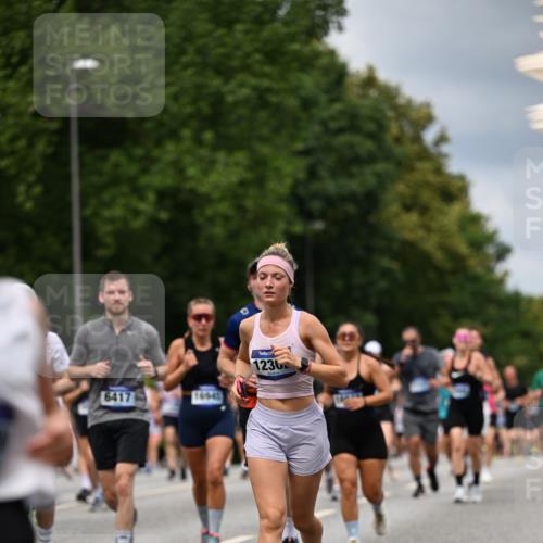 29.06.2025 - hella hamburg halbmarathon Dr. Thomas Lammeyer http://msf.ph/oto/8350320 29.06.2025 10:40:45 Kennedybrücke 1008, 1010, 1224, 3401, 3699, 3895, 4245, 4937, 5171, 5246, 5540, 5747, 5809, 5919, 6184, 6359, 6417, 7632, 8530, 8581, 9229, 9295, 9432, 9694, 9701, 9806, 10123, 10487, 10531, 10577, 10984 meine-sportfotos.de