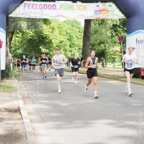 29.06.2025 - hella hamburg halbmarathon MichiJ http://msf.ph/oto/8350499 29.06.2025 10:41:06 Zwischen KM18-KM19 1030, 1482, 1727, 1870, 2346, 2518, 2910, 3096, 3819, 5259, 5866, 6294, 6629, 6942, 7864, 8487, 8973, 9142, 9227, 10040, 12632, 12909, 13397, 14036, 14592, 18134, 18590, 18715, 18720, 19067 meine-sportfotos.de
