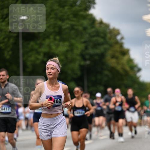29.06.2025 - hella hamburg halbmarathon Dr. Thomas Lammeyer http://msf.ph/oto/8350520 29.06.2025 10:40:46 Kennedybrücke 1008, 1010, 1224, 3401, 3699, 3895, 4245, 4937, 5171, 5246, 5540, 5747, 5809, 5919, 6184, 6359, 6417, 7632, 8530, 8581, 9229, 9295, 9432, 9694, 9701, 9806, 10123, 10487, 10531, 10577, 10984 meine-sportfotos.de