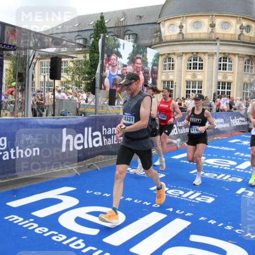 29.06.2025 - hella hamburg halbmarathon Michael Strokosch http://msf.ph/oto/8350625 29.06.2025 10:52:51 Ziel 1257, 1657, 2287, 2444, 2814, 2910, 3999, 5077, 5169, 5194, 8172, 8955, 9065, 9163, 10811, 11217, 11992, 12482, 14198, 14286, 14805, 16467, 17198, 18331, 19244 meine-sportfotos.de
