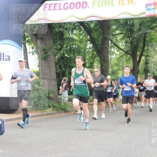 29.06.2025 - hella hamburg halbmarathon KatJ http://msf.ph/oto/8350774 29.06.2025 10:50:51 Zwischen KM18-KM19 1531, 4945, 6966 meine-sportfotos.de