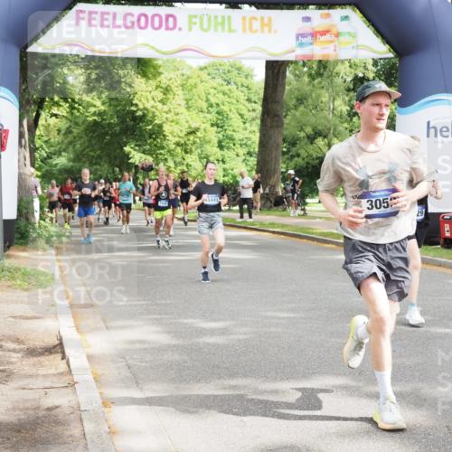 29.06.2025 - hella hamburg halbmarathon MichiJ http://msf.ph/oto/8350859 29.06.2025 10:41:08 Zwischen KM18-KM19 1482, 1870, 2346, 2518, 3059, 3096, 3819, 5259, 5866, 6294, 6629, 8487, 8973, 9227, 12632, 12909, 14036, 14592, 15441, 18590, 18715, 19067 meine-sportfotos.de