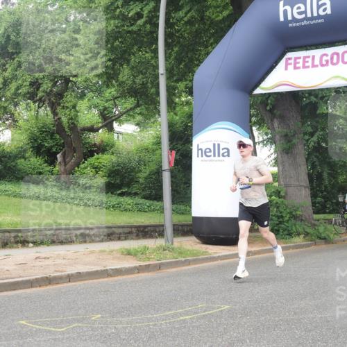 29.06.2025 - hella hamburg halbmarathon KatJ http://msf.ph/oto/8350968 29.06.2025 10:21:15 Zwischen KM18-KM19 3955, 4129, 5187, 5746 meine-sportfotos.de
