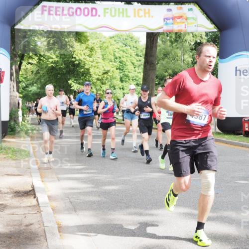 29.06.2025 - hella hamburg halbmarathon MichiJ http://msf.ph/oto/8351479 29.06.2025 10:41:15 Zwischen KM18-KM19 1422, 1442, 2630, 3059, 4587, 6374, 8698, 9922, 11789, 14702, 14909, 15441, 17765, 18380 meine-sportfotos.de