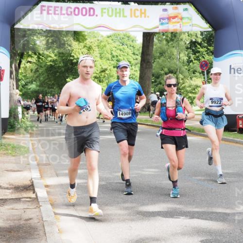29.06.2025 - hella hamburg halbmarathon MichiJ http://msf.ph/oto/8351641 29.06.2025 10:41:17 Zwischen KM18-KM19 1422, 1442, 2630, 4587, 6374, 6938, 8698, 9922, 11789, 11844, 12186, 13794, 14702, 14909, 15156, 17765, 18380 meine-sportfotos.de