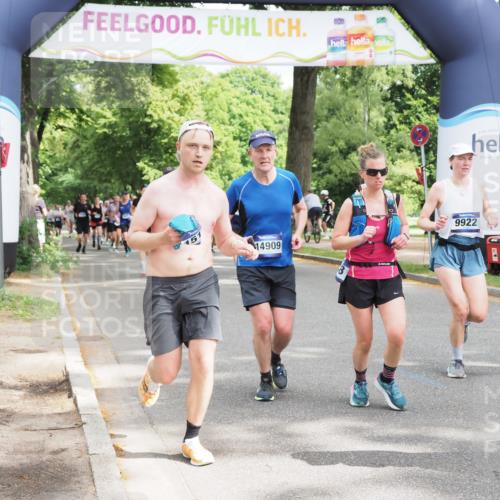29.06.2025 - hella hamburg halbmarathon MichiJ http://msf.ph/oto/8351677 29.06.2025 10:41:17 Zwischen KM18-KM19 1422, 1442, 2630, 4587, 6374, 6938, 8698, 9922, 11789, 11844, 12186, 13794, 14702, 14909, 15156, 17765, 18380 meine-sportfotos.de