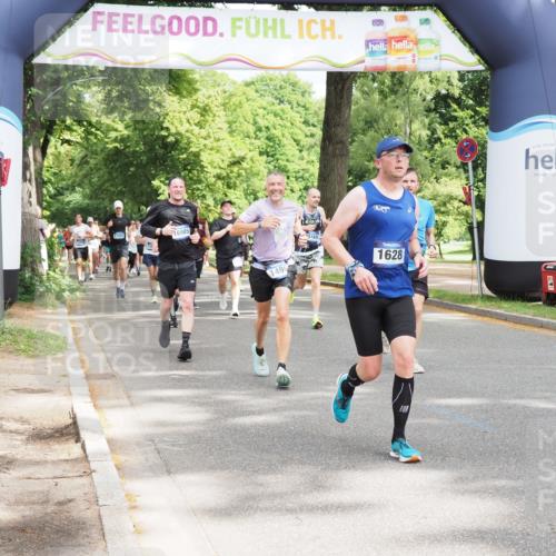 29.06.2025 - hella hamburg halbmarathon MichiJ http://msf.ph/oto/8351993 29.06.2025 10:41:24 Zwischen KM18-KM19 1496, 1628, 6938, 7395, 8316, 9060, 10266, 11068, 11747, 11844, 12186, 13794, 15156, 15169, 15856, 16985, 17482, 18308 meine-sportfotos.de