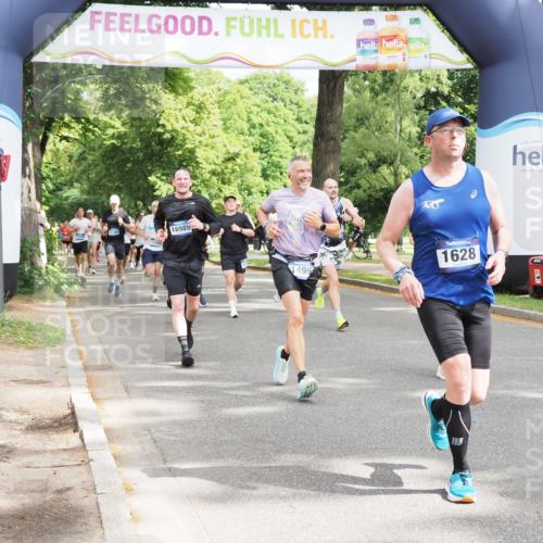 29.06.2025 - hella hamburg halbmarathon MichiJ http://msf.ph/oto/8352080 29.06.2025 10:41:24 Zwischen KM18-KM19 1496, 1628, 6938, 7395, 8316, 9060, 10266, 11068, 11747, 11844, 12186, 13794, 15156, 15169, 15856, 16985, 17482, 18308 meine-sportfotos.de