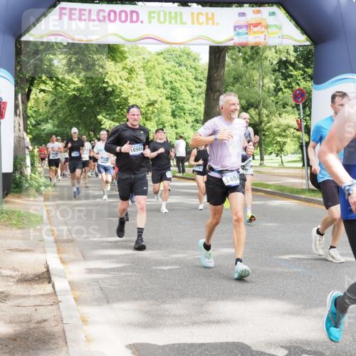 29.06.2025 - hella hamburg halbmarathon MichiJ http://msf.ph/oto/8352127 29.06.2025 10:41:25 Zwischen KM18-KM19 1496, 1628, 2561, 7395, 8316, 9060, 10191, 10192, 10266, 11068, 11747, 12186, 13794, 15169, 15856, 16985, 17482, 18308 meine-sportfotos.de