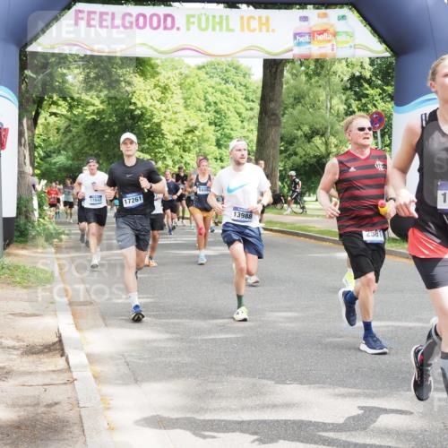 29.06.2025 - hella hamburg halbmarathon MichiJ http://msf.ph/oto/8352552 29.06.2025 10:41:28 Zwischen KM18-KM19 1496, 1628, 2561, 7129, 7395, 8285, 8316, 8449, 10191, 10192, 10266, 11068, 11747, 13988, 15169, 15856, 16985, 17261, 18514, 18612 meine-sportfotos.de