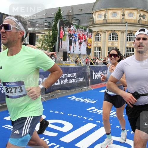 29.06.2025 - hella hamburg halbmarathon Michael Strokosch http://msf.ph/oto/8352889 29.06.2025 10:53:19 Ziel 1683, 2074, 4065, 7312, 7383, 8273, 8361, 9142, 11844, 12875, 15179, 15681, 16929, 16986, 18901 meine-sportfotos.de