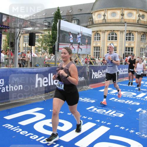 29.06.2025 - hella hamburg halbmarathon Michael Strokosch http://msf.ph/oto/8352923 29.06.2025 10:53:20 Ziel 1683, 2074, 2354, 4065, 7312, 7383, 8273, 8361, 9142, 11844, 12490, 12875, 15179, 15681, 16929, 18901 meine-sportfotos.de