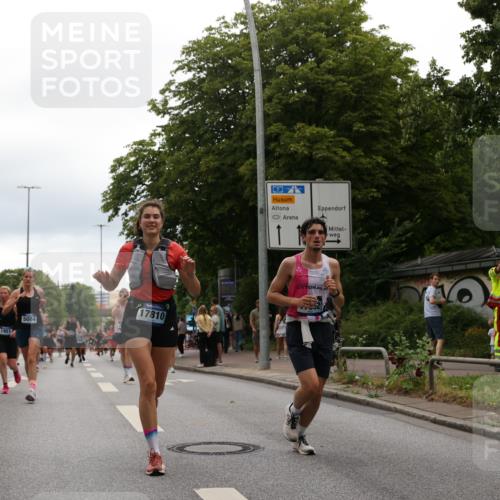 29.06.2025 - hella hamburg halbmarathon Yannick Fuchs http://msf.ph/oto/8352956 29.06.2025 10:52:54 20KM 1285, 1642, 1946, 1951, 2006, 2027, 2677, 2855, 3181, 5084, 5347, 5633, 6202, 6208, 6636, 6860, 6997, 7476, 8290, 8392, 8929, 9156, 9353, 9655, 9835, 10036, 10539, 10915, 12809, 13407, 14375, 14631, 14914, 15240, 15263, 15824, 16160, 16206, 16409, 16563, 16922, 16924, 17017, 17346, 17782, 17810, 17839, 17852, 17931, 18112, 18153, 18232, 18266, 18327, 18556, 18682, 18730, 18833, 18954, 19002, 19003 meine-sportfotos.de