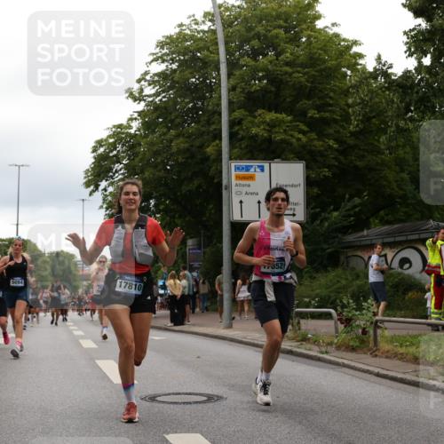 29.06.2025 - hella hamburg halbmarathon Yannick Fuchs http://msf.ph/oto/8352983 29.06.2025 10:52:54 20KM 1285, 1642, 1946, 1951, 2006, 2027, 2677, 2855, 3181, 5084, 5347, 5633, 6202, 6208, 6636, 6860, 6997, 7476, 8290, 8392, 8929, 9156, 9353, 9655, 9835, 10036, 10539, 10915, 12809, 13407, 14375, 14631, 14914, 15240, 15263, 15824, 16160, 16206, 16409, 16563, 16922, 16924, 17017, 17346, 17782, 17810, 17839, 17852, 17931, 18112, 18153, 18232, 18266, 18327, 18556, 18682, 18730, 18833, 18954, 19002, 19003 meine-sportfotos.de