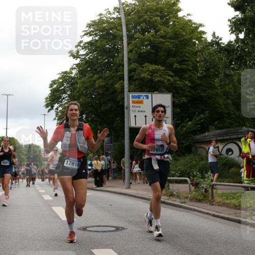 29.06.2025 - hella hamburg halbmarathon Yannick Fuchs http://msf.ph/oto/8353011 29.06.2025 10:52:54 20KM 1285, 1642, 1946, 1951, 2006, 2027, 2677, 2855, 3181, 5084, 5347, 5633, 6202, 6208, 6636, 6860, 6997, 7476, 8290, 8392, 8929, 9156, 9353, 9655, 9835, 10036, 10539, 10915, 12809, 13407, 14375, 14631, 14914, 15240, 15263, 15824, 16160, 16206, 16409, 16563, 16922, 16924, 17017, 17346, 17782, 17810, 17839, 17852, 17931, 18112, 18153, 18232, 18266, 18327, 18556, 18682, 18730, 18833, 18954, 19002, 19003 meine-sportfotos.de