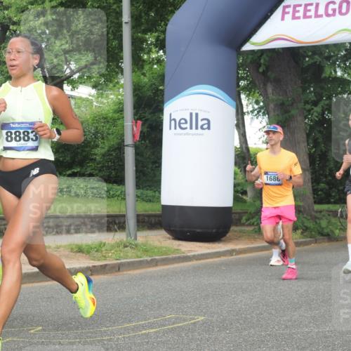 29.06.2025 - hella hamburg halbmarathon KatJ http://msf.ph/oto/8353025 29.06.2025 10:21:32 Zwischen KM18-KM19 1686, 5070, 7965 meine-sportfotos.de