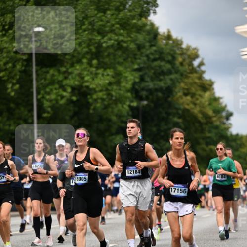 29.06.2025 - hella hamburg halbmarathon Dr. Thomas Lammeyer http://msf.ph/oto/8353165 29.06.2025 10:40:50 Kennedybrücke 1008, 1010, 1224, 3401, 3699, 3895, 4245, 5171, 5246, 5540, 5747, 5789, 5809, 5919, 6184, 6359, 6417, 7632, 7773, 8530, 8581, 8936, 9229, 9295, 9432, 9694, 9701, 9806, 10123, 10487, 10531, 10577, 10984 meine-sportfotos.de