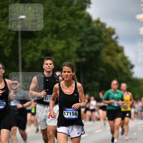 29.06.2025 - hella hamburg halbmarathon Dr. Thomas Lammeyer http://msf.ph/oto/8353254 29.06.2025 10:40:52 Kennedybrücke 1008, 1010, 1224, 1948, 2811, 3401, 3699, 3895, 4245, 5171, 5540, 5747, 5789, 5809, 5919, 6184, 6359, 6417, 7632, 7773, 8530, 8581, 8936, 8937, 9229, 9432, 9694, 9701, 9806, 10123, 10487, 10531, 10577, 10984 meine-sportfotos.de