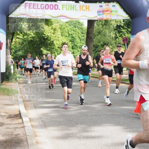 29.06.2025 - hella hamburg halbmarathon MichiJ http://msf.ph/oto/8353272 29.06.2025 10:41:34 Zwischen KM18-KM19 1410, 3791, 3945, 4419, 6260, 7129, 7973, 8285, 8449, 8772, 8798, 11231, 12362, 12489, 13912, 13988, 15300, 15838, 16047, 16110, 16574, 16630, 17261, 17842, 18514, 18612 meine-sportfotos.de