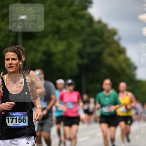 29.06.2025 - hella hamburg halbmarathon Dr. Thomas Lammeyer http://msf.ph/oto/8353312 29.06.2025 10:40:53 Kennedybrücke 1008, 1010, 1224, 1948, 2811, 3401, 3699, 3895, 4245, 5171, 5540, 5747, 5789, 5809, 5919, 6184, 6359, 6417, 7632, 7773, 8530, 8581, 8936, 8937, 9229, 9432, 9694, 9701, 9806, 10123, 10487, 10531, 10577, 10984 meine-sportfotos.de
