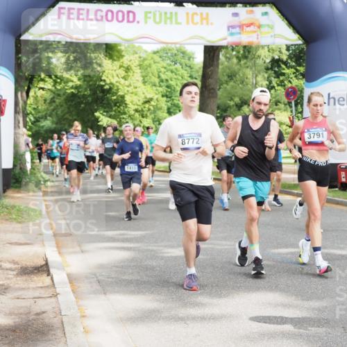 29.06.2025 - hella hamburg halbmarathon MichiJ http://msf.ph/oto/8353322 29.06.2025 10:41:35 Zwischen KM18-KM19 1410, 2354, 3791, 3945, 4419, 4903, 6260, 7973, 8285, 8394, 8449, 8514, 8772, 8798, 11231, 12362, 12489, 13912, 15300, 15838, 16047, 16110, 16574, 16630, 17734, 17842, 18514, 18612, 19177 meine-sportfotos.de