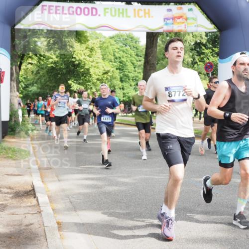 29.06.2025 - hella hamburg halbmarathon MichiJ http://msf.ph/oto/8353409 29.06.2025 10:41:35 Zwischen KM18-KM19 1410, 2354, 3791, 3945, 4419, 4903, 6260, 7973, 8285, 8394, 8449, 8514, 8772, 8798, 11231, 12362, 12489, 13912, 15300, 15838, 16047, 16110, 16574, 16630, 17734, 17842, 18514, 18612, 19177 meine-sportfotos.de