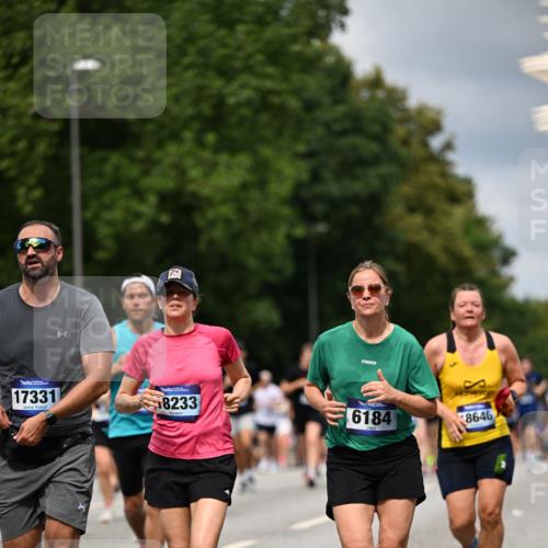 29.06.2025 - hella hamburg halbmarathon Dr. Thomas Lammeyer http://msf.ph/oto/8353499 29.06.2025 10:40:55 Kennedybrücke 1008, 1010, 1224, 1948, 2811, 3398, 3401, 3428, 3699, 3895, 4245, 5171, 5540, 5747, 5789, 5809, 6184, 6359, 6417, 7632, 7773, 8530, 8581, 8936, 8937, 9432, 9694, 9806, 9918, 10123, 10487, 10531, 10577, 10984 meine-sportfotos.de
