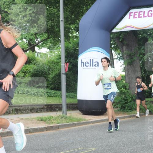 29.06.2025 - hella hamburg halbmarathon KatJ http://msf.ph/oto/8353523 29.06.2025 10:21:34 Zwischen KM18-KM19 1686, 5070, 7965 meine-sportfotos.de