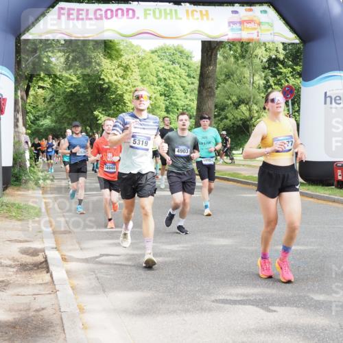 29.06.2025 - hella hamburg halbmarathon MichiJ http://msf.ph/oto/8353656 29.06.2025 10:41:37 Zwischen KM18-KM19 1410, 2354, 3791, 3945, 4419, 4903, 5319, 6260, 7973, 8394, 8514, 8772, 8798, 11184, 11231, 12362, 12489, 13912, 15300, 15838, 16047, 16110, 16574, 16630, 17734, 17803, 17842, 19177 meine-sportfotos.de