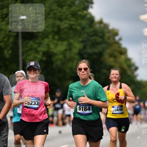 29.06.2025 - hella hamburg halbmarathon Dr. Thomas Lammeyer http://msf.ph/oto/8353662 29.06.2025 10:40:56 Kennedybrücke 1008, 1010, 1224, 1948, 2811, 3398, 3401, 3428, 3699, 3895, 4245, 5171, 5540, 5747, 5789, 5809, 6184, 6359, 6417, 7632, 7773, 8530, 8581, 8936, 8937, 9432, 9806, 9918, 10123, 10487, 10531, 10577, 10984 meine-sportfotos.de
