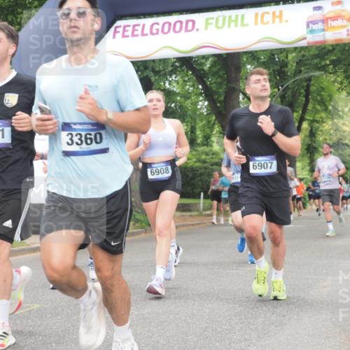 29.06.2025 - hella hamburg halbmarathon KatJ http://msf.ph/oto/8353752 29.06.2025 10:51:27 Zwischen KM18-KM19 1194, 1702, 1992, 2298, 2782, 2979, 4542, 6585, 6907, 6908, 7081, 8520, 8561 meine-sportfotos.de