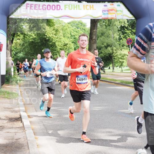 29.06.2025 - hella hamburg halbmarathon MichiJ http://msf.ph/oto/8353853 29.06.2025 10:41:39 Zwischen KM18-KM19 1327, 1410, 2354, 3791, 3945, 4903, 5319, 6260, 7973, 8394, 8514, 8772, 8798, 11184, 12362, 12489, 12526, 13912, 14948, 15838, 16047, 16110, 16630, 16868, 17734, 17803, 19177 meine-sportfotos.de