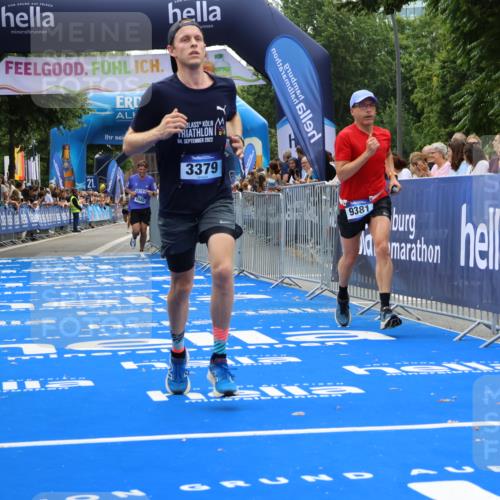 29.06.2025 - hella hamburg halbmarathon Strokosch-Dieckow http://msf.ph/oto/8354030 29.06.2025 10:30:48 Ziel 3379, 7055, 7880, 9381, 9508, 18871 meine-sportfotos.de