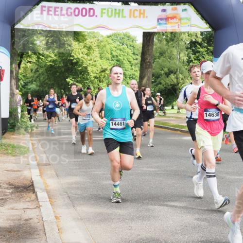 29.06.2025 - hella hamburg halbmarathon MichiJ http://msf.ph/oto/8354273 29.06.2025 10:41:42 Zwischen KM18-KM19 1327, 1815, 2119, 2354, 3791, 4903, 5319, 8394, 8514, 9012, 11184, 12362, 12526, 12584, 12961, 14461, 14638, 14948, 15868, 16375, 16868, 17087, 17698, 17734, 17803, 18268, 19177 meine-sportfotos.de