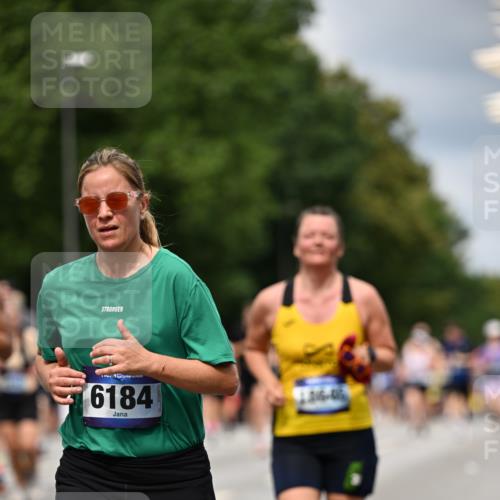 29.06.2025 - hella hamburg halbmarathon Dr. Thomas Lammeyer http://msf.ph/oto/8354347 29.06.2025 10:40:57 Kennedybrücke 1008, 1010, 1224, 1948, 2072, 2811, 3398, 3401, 3428, 3699, 3895, 4245, 5171, 5540, 5789, 5809, 6184, 6359, 6417, 7632, 7773, 8581, 8936, 8937, 9432, 9806, 9918, 10123, 10487, 10531, 10577, 10862, 10984 meine-sportfotos.de