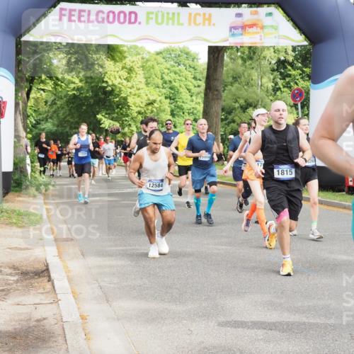29.06.2025 - hella hamburg halbmarathon MichiJ http://msf.ph/oto/8354378 29.06.2025 10:41:43 Zwischen KM18-KM19 1327, 1815, 2119, 2354, 3041, 4903, 5319, 8394, 8514, 9012, 11184, 12526, 12584, 12961, 14026, 14461, 14638, 14948, 15868, 16375, 16868, 16871, 17087, 17698, 17734, 17803, 18268, 19177 meine-sportfotos.de