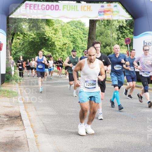 29.06.2025 - hella hamburg halbmarathon MichiJ http://msf.ph/oto/8354531 29.06.2025 10:41:44 Zwischen KM18-KM19 1327, 1815, 2119, 3041, 3256, 5319, 9012, 11184, 12526, 12584, 12961, 14026, 14461, 14638, 14948, 15868, 16375, 16868, 16871, 17087, 17698, 17803, 18268, 18450 meine-sportfotos.de