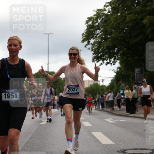 29.06.2025 - hella hamburg halbmarathon Yannick Fuchs http://msf.ph/oto/8354560 29.06.2025 10:52:57 20KM 1285, 1642, 1946, 1951, 2006, 2027, 2584, 2677, 2855, 2957, 2978, 3181, 4592, 5084, 5347, 5633, 6202, 6208, 6636, 6860, 6997, 7476, 8290, 8392, 8929, 9156, 9353, 9655, 10036, 10539, 10759, 10915, 12633, 12809, 13407, 14375, 14631, 14914, 15240, 15263, 15824, 16160, 16206, 16341, 16409, 16563, 16922, 16924, 17017, 17346, 17782, 17810, 17852, 17931, 18112, 18153, 18232, 18266, 18327, 18556, 18730, 18833, 18954, 19002, 19003 meine-sportfotos.de